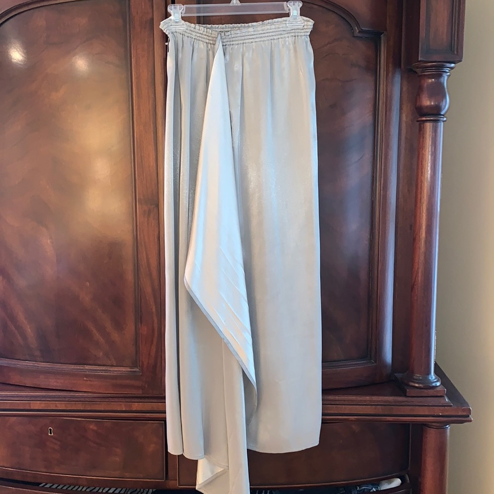 Zoltan drape front silver skirt